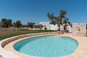 Trullo White Dream in Affitto a Ostuni